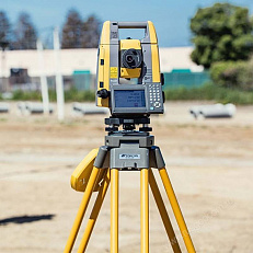 Тахеометр Topcon GT-1002 в работе